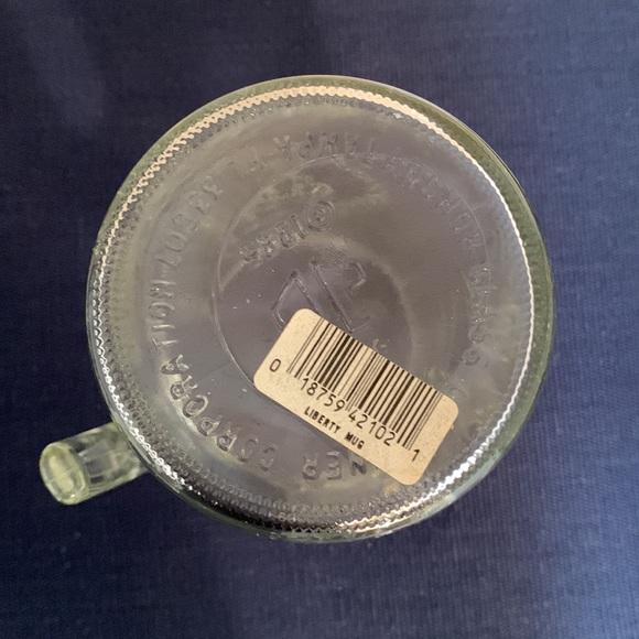 Collectible Vintage Centennial 1886/1986 Statue of Liberty Clear Glass Mug - Picture 8 of 9